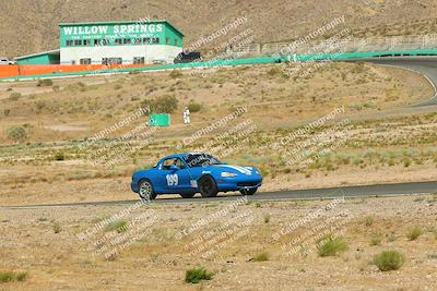 media/Jun-01-2025-CalClub SCCA (Sun) [[eae223c5dd]]/Group 5/Qualifying/